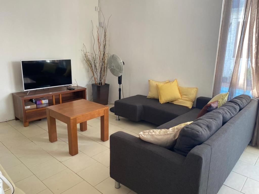 Oceanpride Complex Daire Flic-en-Flacq Dış mekan fotoğraf