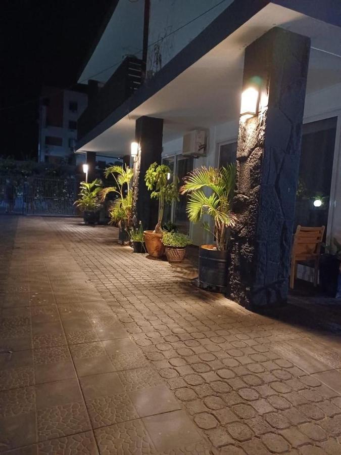 Oceanpride Complex Daire Flic-en-Flacq Dış mekan fotoğraf